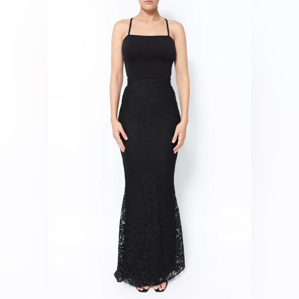 Dolce & Gabbana Classic Black Lace Maxi Skirt size 44 / 8